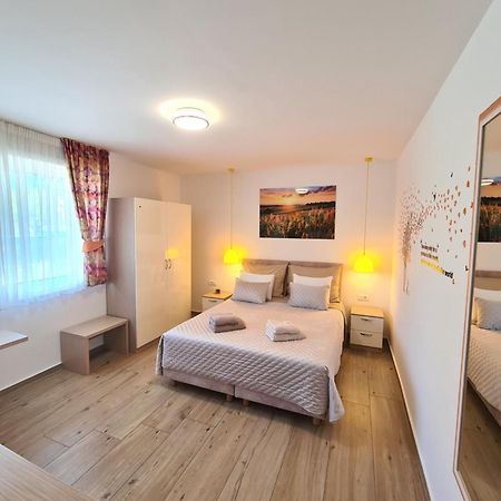Coloured Rooms Split Exterior foto